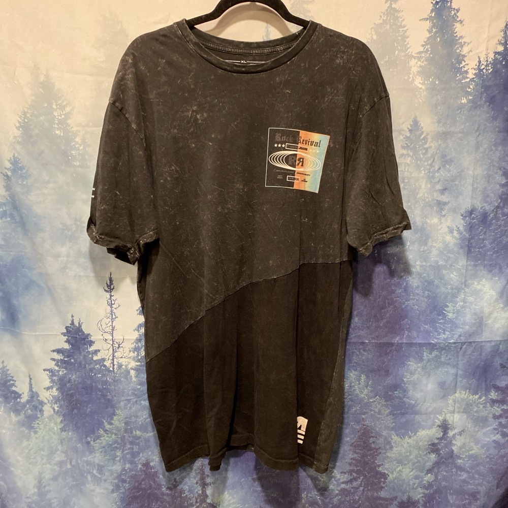 ROCK REVIVAL MEN SHORT SLEEVE OVAL WORLD BLOCK TEE‎ MEDIUM ACID WASH XL